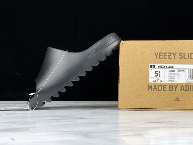 FX0495 Black Slide Adidas Yeezy 1001